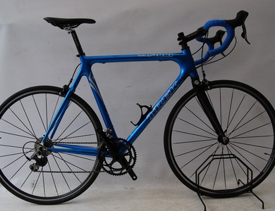 KM Bikes - Silniční Trek Carbon