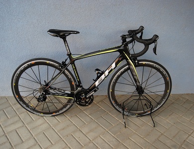KM Bikes - BH Quartz Carbon 52CM