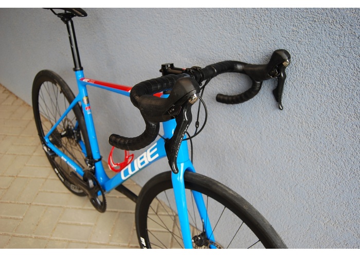 KM bikes - Cube Attain GTC Disc 58CM