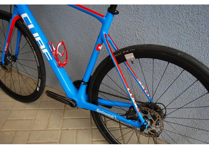 KM bikes - Cube Attain GTC Disc 58CM