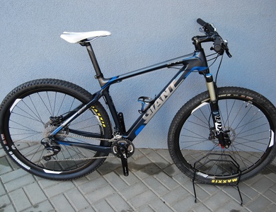 KM Bikes - Giant XTC 29 Carbon L