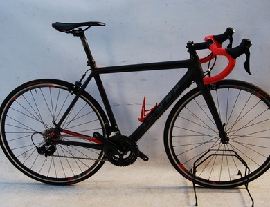 KM Bikes - Silniční Felt Carbon 54CM
