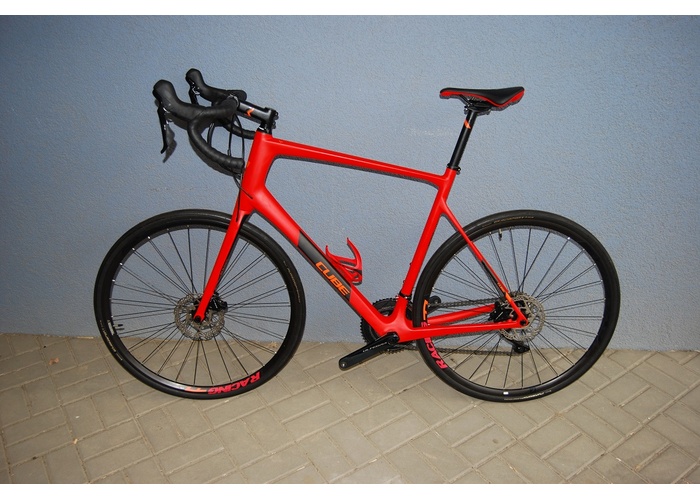 KM bikes - Cube Attain GTC Disc 62CM