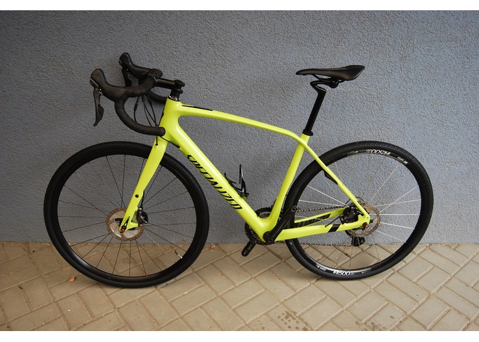 KM bikes - Specialized Diverge Carbon 56CM