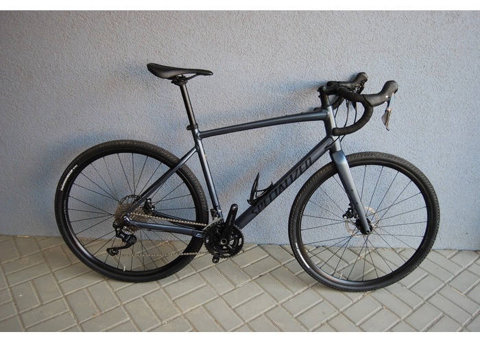 KM bikes - Specialized Diverge 58CM
