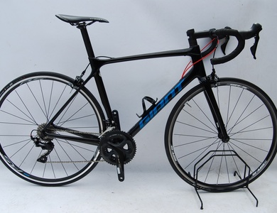 KM Bikes - Giant TCR Carbon 2022 54CM