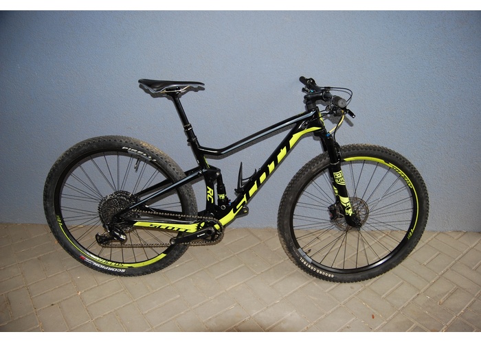 KM bikes - Scott Spark 29 RC Carbon M