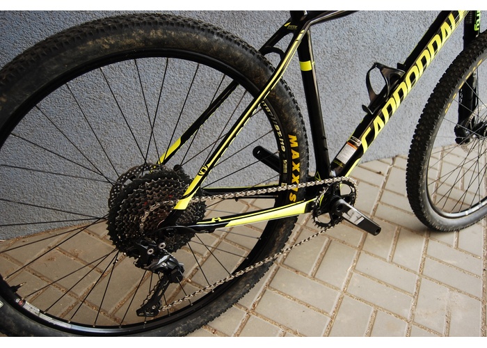 KM bikes - Cannondale F-Si Carbon 29 L