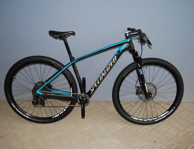KM Bikes - Specialized Stumpjumper 29 Carbon M