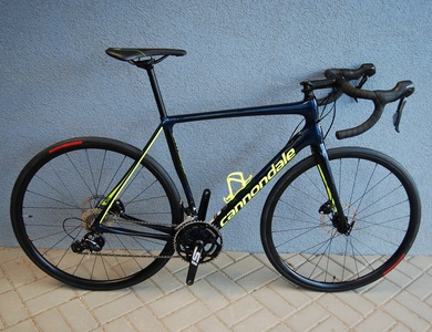 KM Bikes - Cannondale Synapse Carbon Disc 56