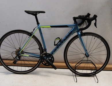 KM Bikes - Silniční kolo Cannondale CAAD 51CM