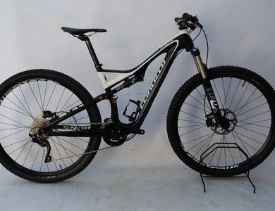 KM Bikes - Specialized Stumpjumper FSR 29 Carbon