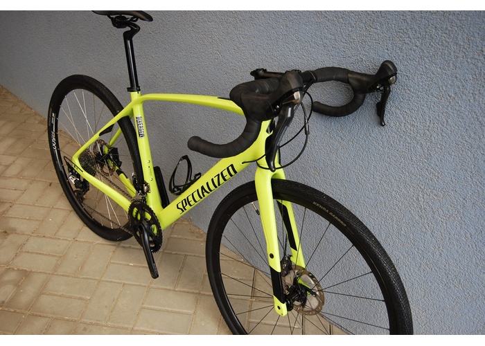 KM bikes - Specialized Diverge Carbon 56CM