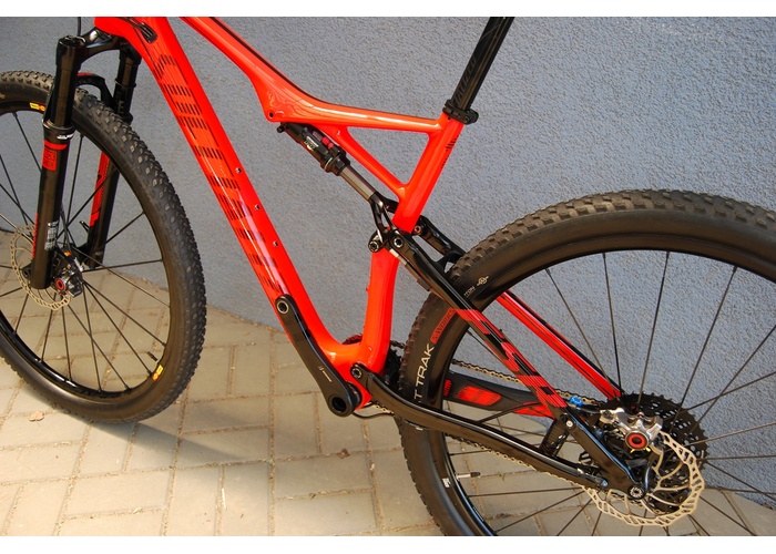 KM bikes - Specialized Epic 29 Carbon World Cup L