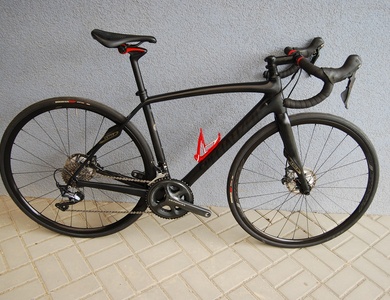 KM Bikes - Specialized Roubaix Carbon Disc 52CM