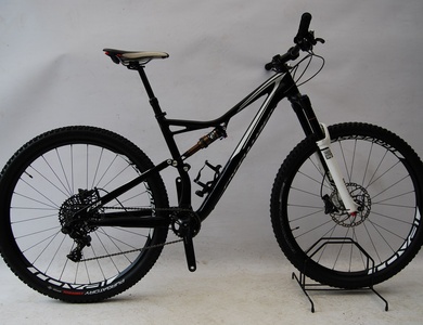 KM Bikes - Specialized Stumpjumper FSR Elite 29