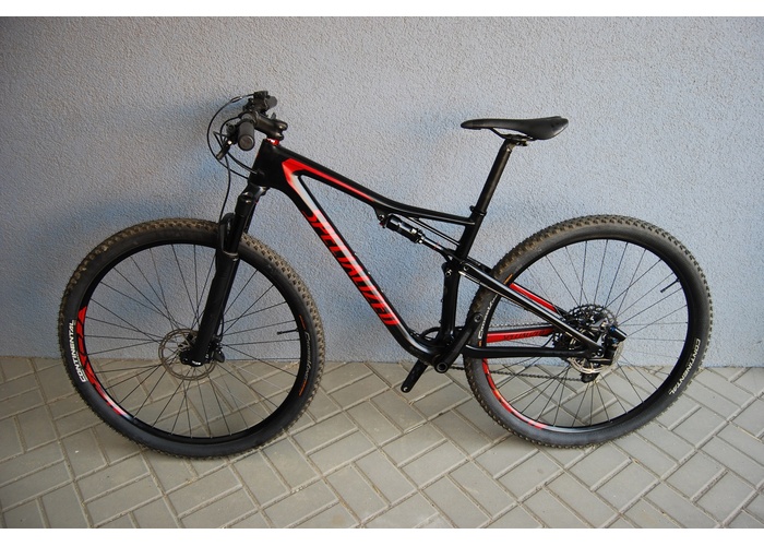 KM bikes - Specialized Epic 29 Carbon M