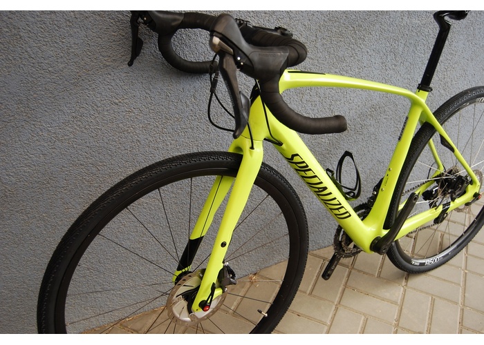 KM bikes - Specialized Diverge Carbon 56CM
