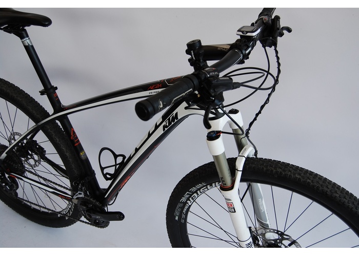 Ktm aera pro 2025 carbon
