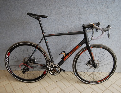 KM Bikes - Whyte Suffolk Disc 58CM