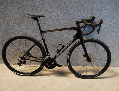 KM Bikes - Giant Defy Advanced Disc 56CM